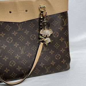 Rhinestone Bag Charm Keychain Kola Bear